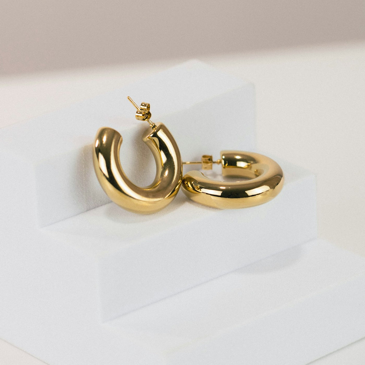Plain Gold Bali